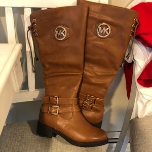 MK boots